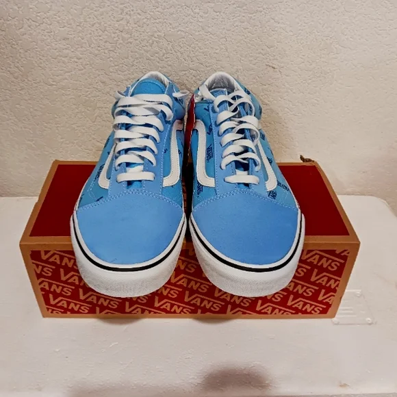 Vans - Picture 2 of 4